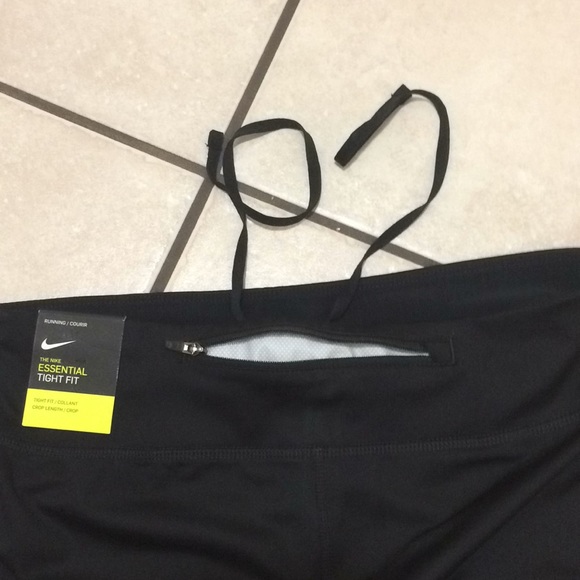 Nike Leggings Essential Tight Fit - Picture 2 of 4